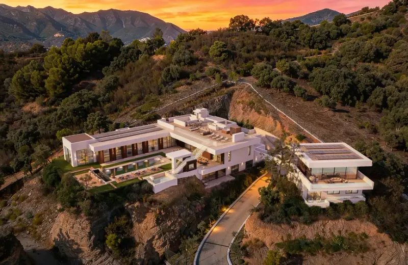 The House Marbella Luxury Villa